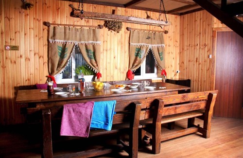 Nyzhni Mlyny House | Дом с баней для отпуска