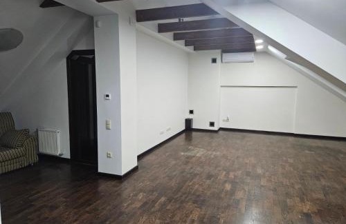 Calarasi House | жилой дом, возможен офис