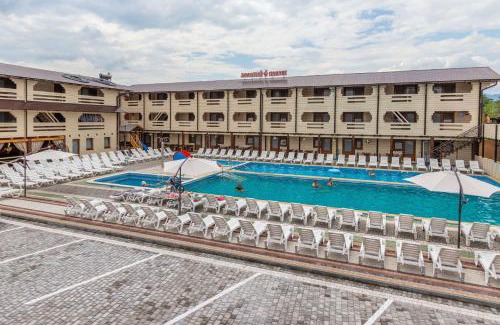 Solotvyno Hotel | Золотий Павлін