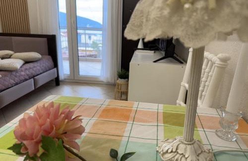Nea Peramos Apartment | Изглед море студио Алекс Неа ПЕРАМОС