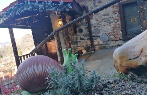 Luki Villa | Каменната къща