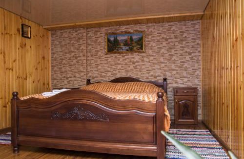 Soymy House | Карпатське сяйво