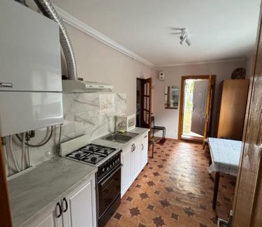 Lenins'kyi district Apartment | Квартира подобово