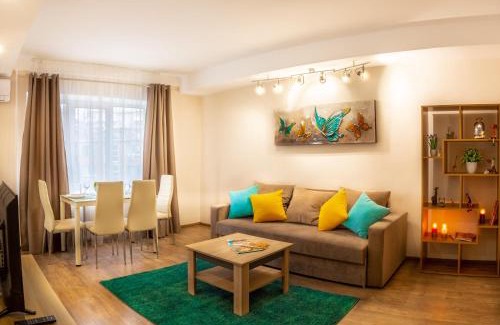 Pechers'kyi District Apartment | Квартира поруч із Палацом Україна та Ocean Plaza