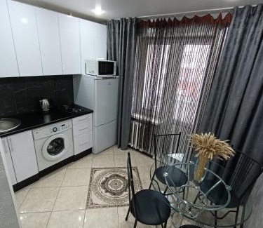 Petropavlovsk Apartment | Квартира рядом с ЦОНом,с гостиничным сервисом.