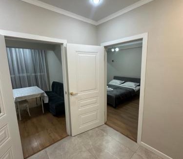 Kaztsik Apartment | Квартира 1 комнатная евро-двушка