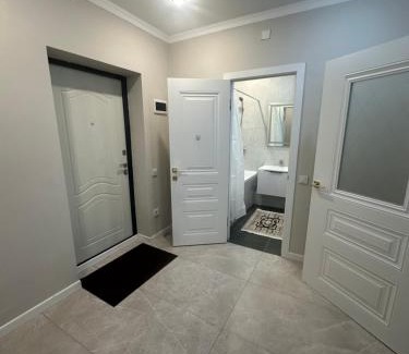 Kaztsik Apartment | Квартира 1 комнатная евро-двушка