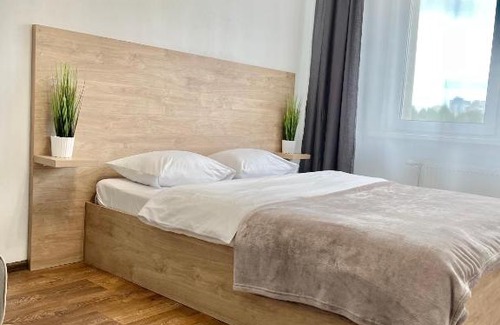 Moskovsky District Apartment | Космонавтов 12