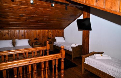 Dobrinishte House | Къща Джано