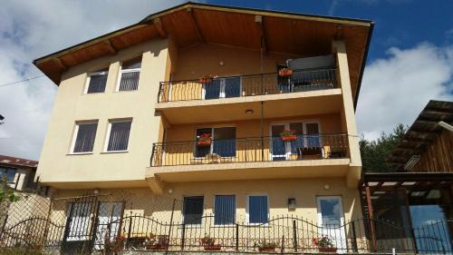 Borino House | Къща за гости МЕЛИСА