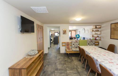 Sapareva Banya House | Къща за гости Перуника