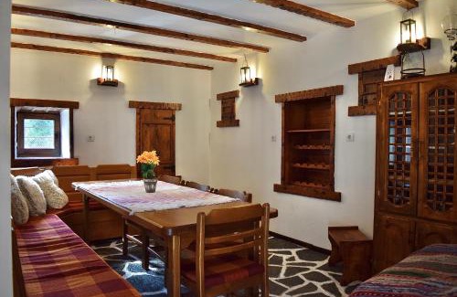 Smolyan House | Къща за гости Родопчани
