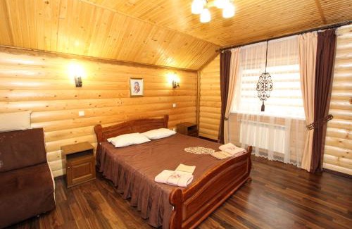 Mykulychyn House | Ластівчине гніздо