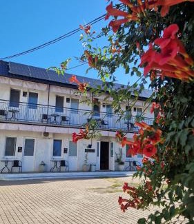 Svitlogirske Hotel | Ночівля