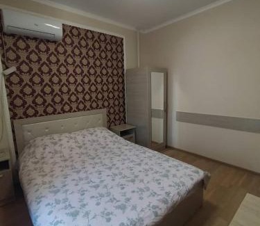 Jalal-Abad Bed & Breakfast | Отель Жылдыз