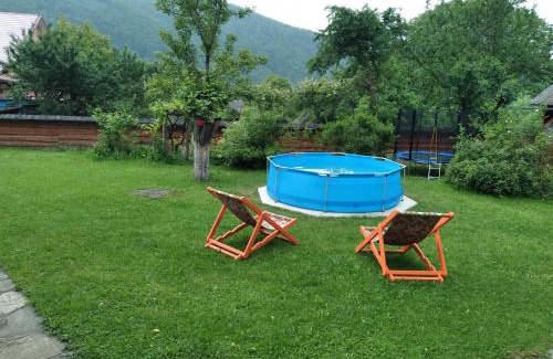 Yaremche House | Приватна садиба Яблуневий сад 1