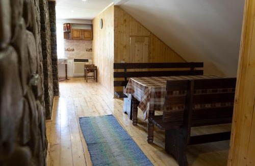 Skole House | Садиба в пані Рузі