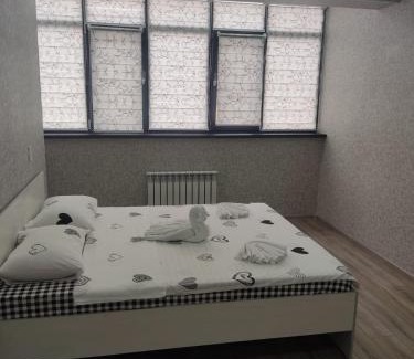 Kaztsik Apartment | светлая студия 2-65 в ЖК Теремки-2