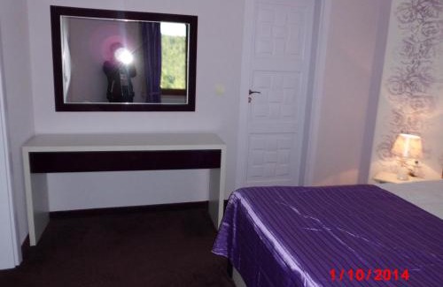 Smolyan Hotel | Семеен хотел Кристал