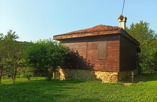 Nevestino House | Старата ковачница