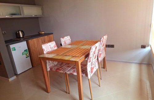 Kardzhali Province Hotel | Студия и Стаи за гости -жк Пентагон