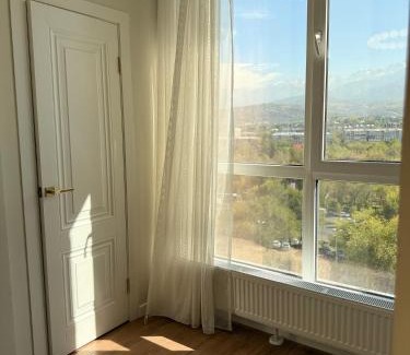 Ulytau District Apartment | С Видом на Горы Квартира возле ТРЦ Mega Center