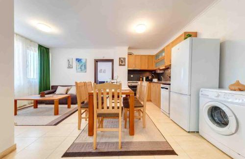 Pamporovo Apartment | Тристаен апартамент 1А17 Гранд Манастира Пампорово