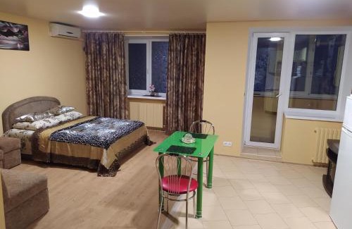 Sukhinovka Apartment | Центр район 5 школи Апартаменти