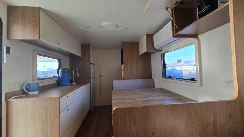 Gesher Other | אגס תיירות קרוואנים חוף שיזף בכנרת