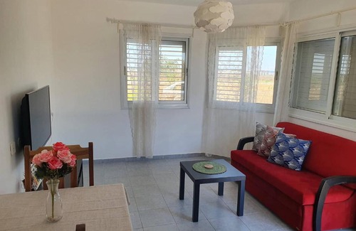 Avnei Eitan House | אדמה ברמה