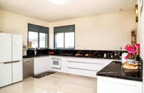 Ya'ara Villa | אחוזת אפנדי