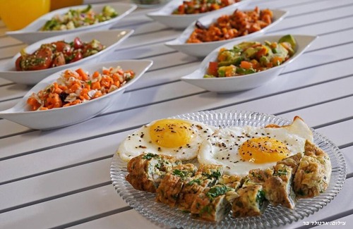 Dalton Bed & Breakfast | אחוזת הנוף הצפוני - סוויטות מושלמות בגליל עם בריכה וג'קוזי במתחם