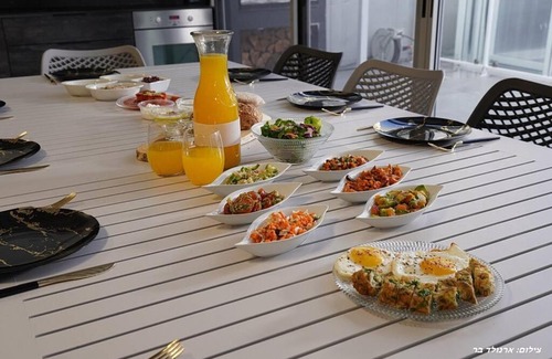 Dalton Bed & Breakfast | אחוזת הנוף הצפוני - סוויטות מושלמות בגליל עם בריכה וג'קוזי במתחם