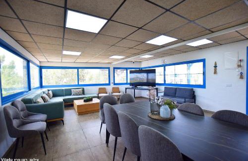 Yarka Bed & Breakfast | אחוזת מיקונוס - וילה יוונית מושלמת עם בריכה מחוממת