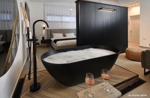 Dalton Bed & Breakfast | אמרלד - סוויטה יוקרתית מהממת עם בריכה פרטית בגליל