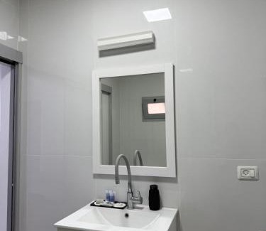 Beit She'an Apartment | בוטיק המשי