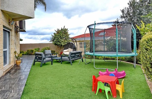 Safed House | בקצה היער