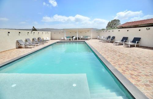 Vered Hagalil Cabin | בקתות ההוד