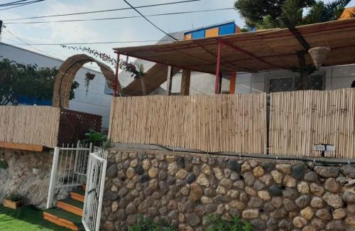 Ein Qiniyye House | גבעת האלון