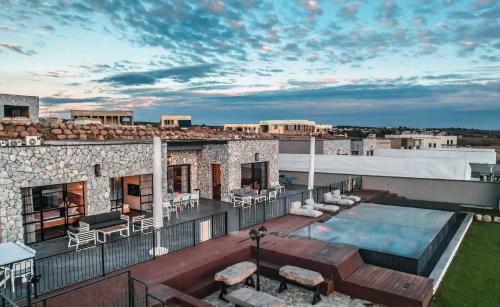 Giv'at Yo'av Villa | הודולה - וילות נדירות עם בריכות פרטיות ונוף מושלם לכנרת