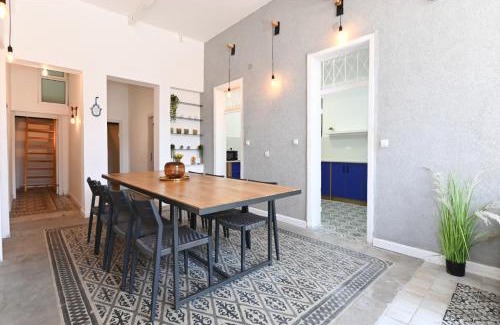 Tiberias Old City Villa | וילה בזלת עם בריכה פרטית Villa Bazelet with Private pool