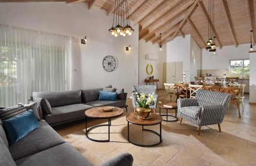 Ein Ya'akov Villa | וילה גליתא - בריכה , ג'קוזי ונוף