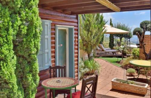 Rosh Pinna Cabin | חדרי נופש פסגת ההר