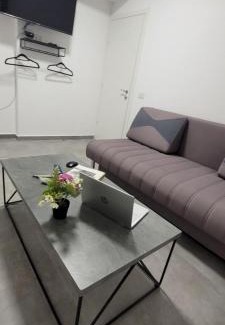 Nahariya Apartment | חלון לים - דירת נופש באכזיב