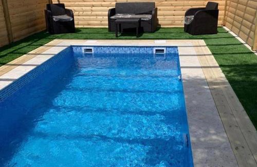 Giv'at Yo'av Apartment | כיפת השמיים - בריכה פרטית