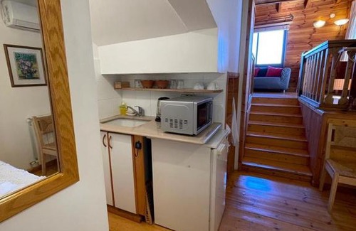 Rosh Pinna Cabin | מבט לחרמון