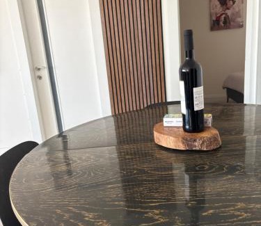 Tiberias Cabin | מבית תכלת בית של חופש Allentown 21 אלנטאון 21