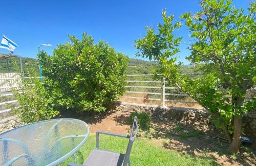 Ma'alot - Tarshiha Apartment | מול האגם