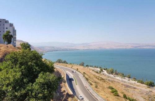 Tiberias Apartment | מיוחד קו ראשון לכנרת נוף מדהים