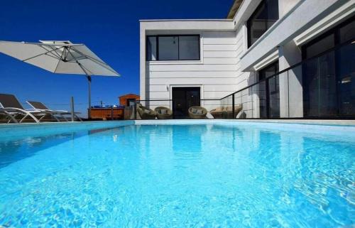 Ein Al-Asad Villa | ממלכת החלומות - וילה מהממת עם בריכה פרטית מחוממת ונוף מהמם